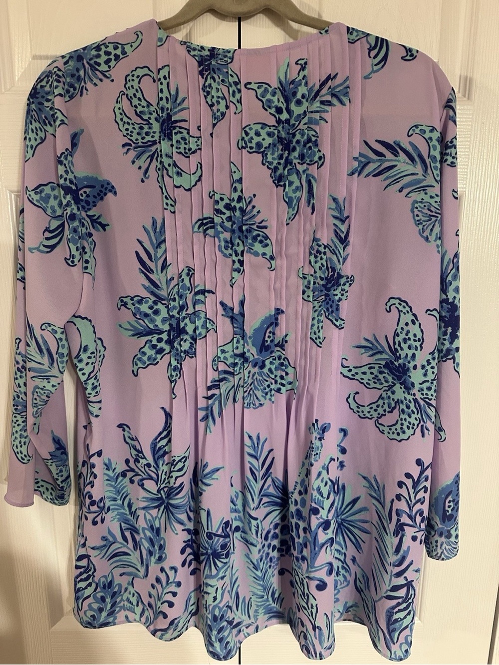 Lilly Pulitzer Womens L Purple Blue Green Floral V-Neck 3/4 Sleeve Tassel Tunic - Picture 2 of 5